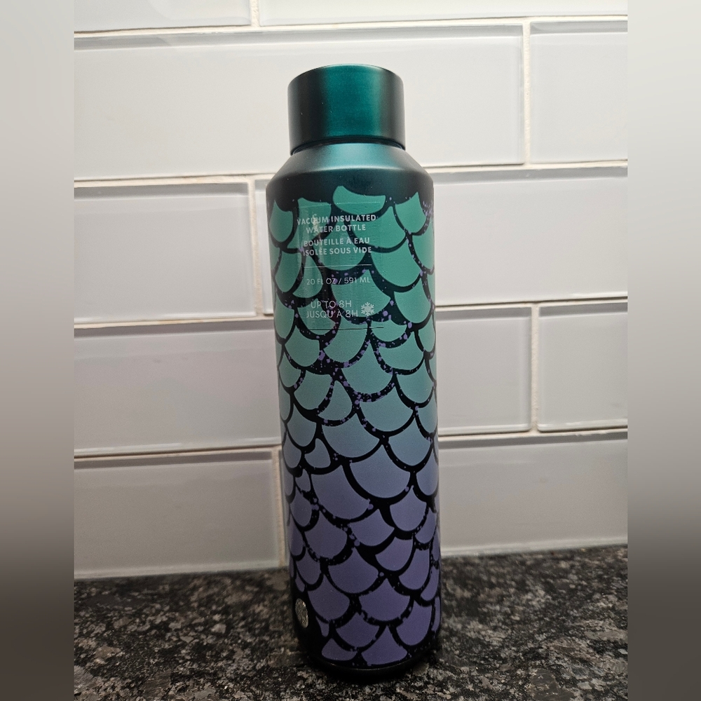 Starbucks Teal and Purple Insulated Water Bottle 20 OZ/591 ml